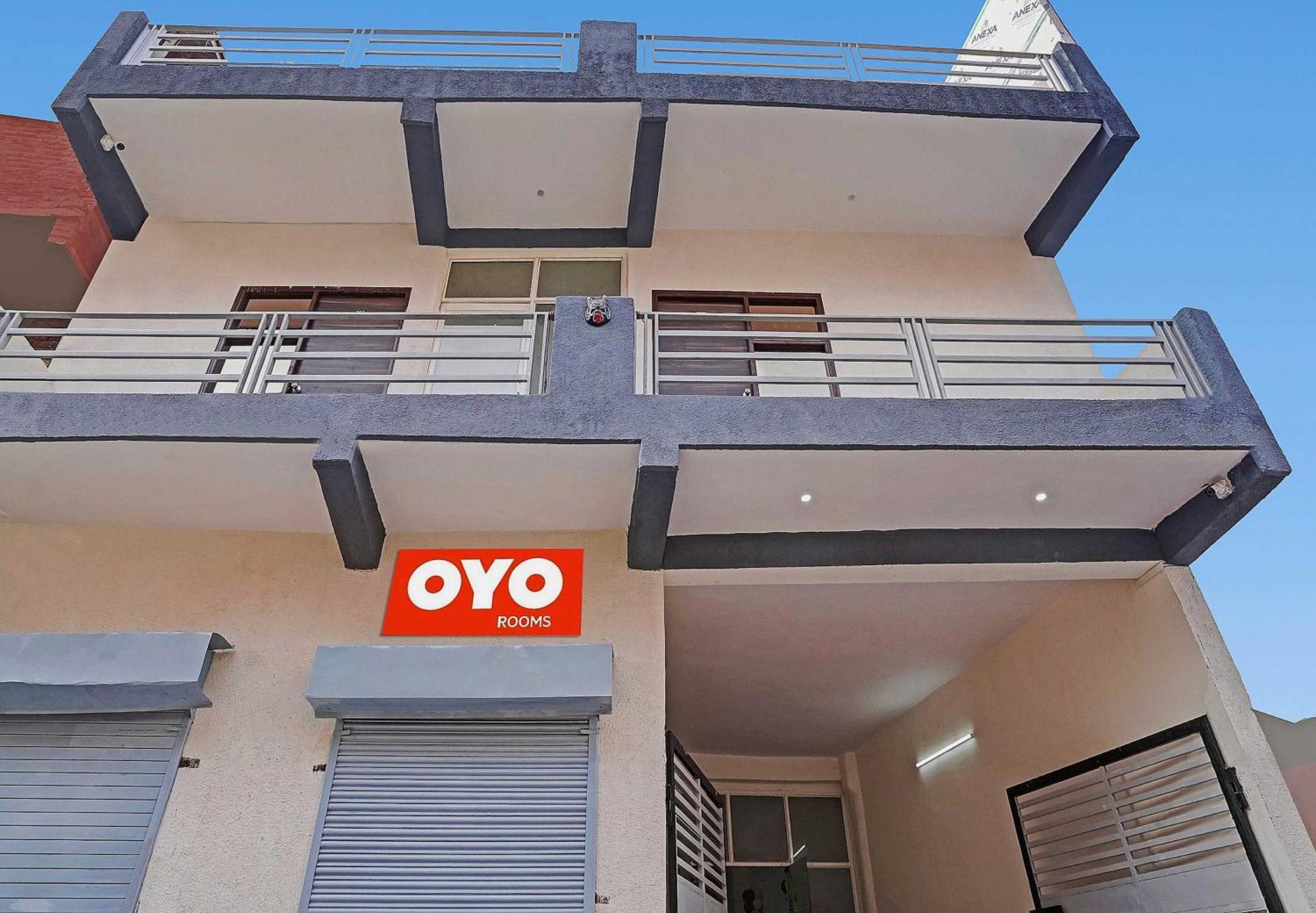 Hotel O Avs Hotel & Restaurant Noida Ngoại thất bức ảnh