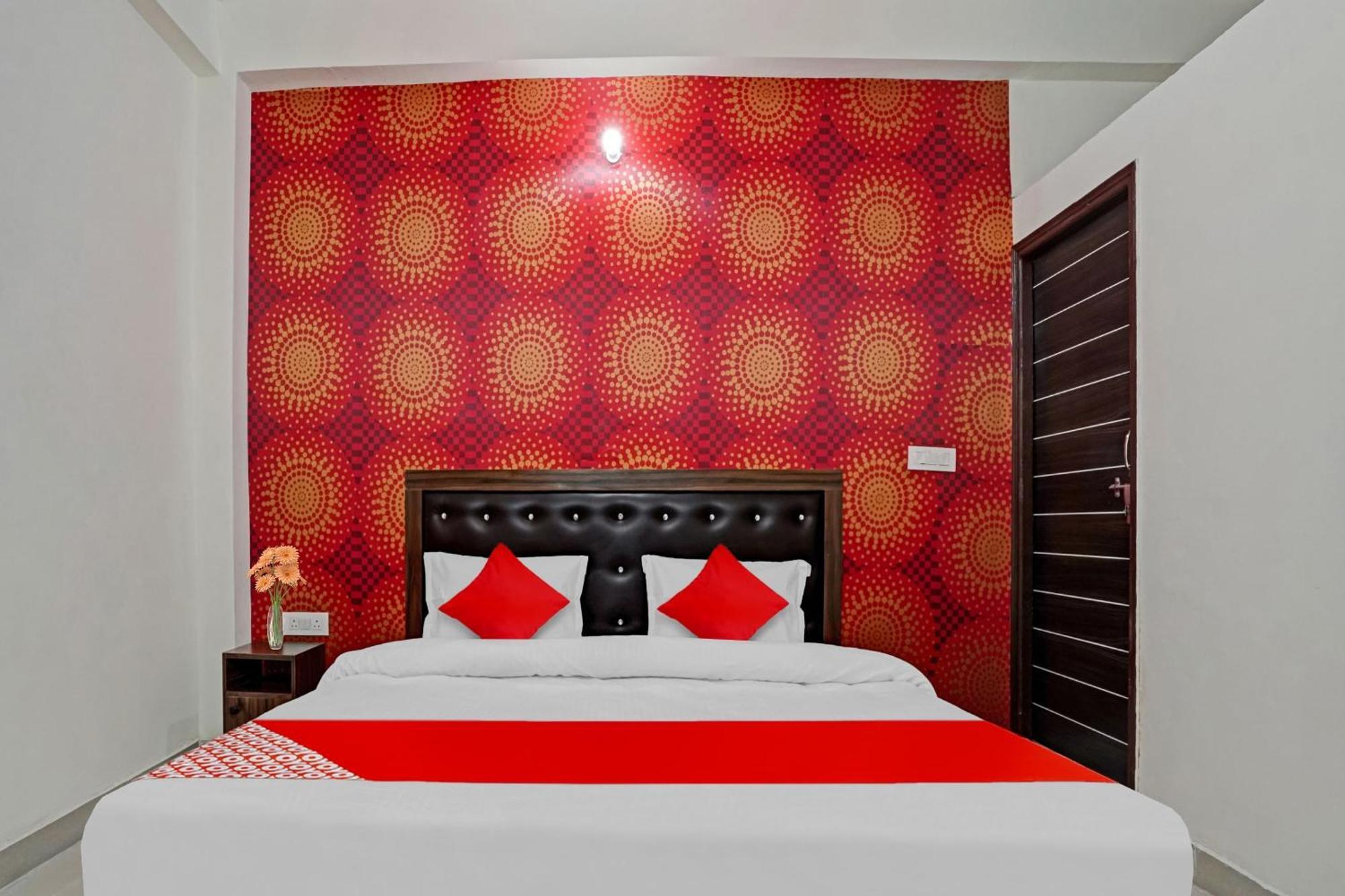 Hotel O Avs Hotel & Restaurant Noida Ngoại thất bức ảnh